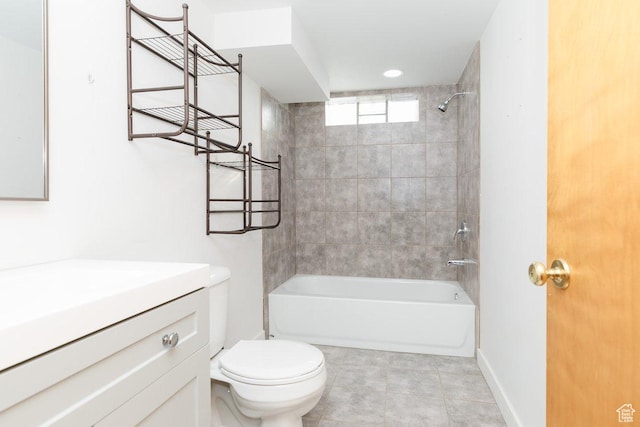 176 W 500 N, Malad City, ID 83252 - full bath with vanity, toilet, washtub / shower combination, and baseboards