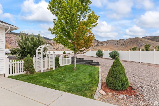 528 E 700 S Unit 4, Monroe, UT 84754 - fenced backyard featuring a mountain view