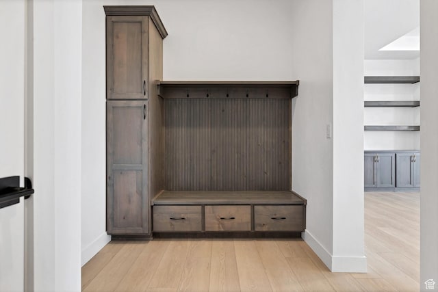 3092 E 2110th St S, St George, UT 84790 - mudroom featuring light wood finished floors