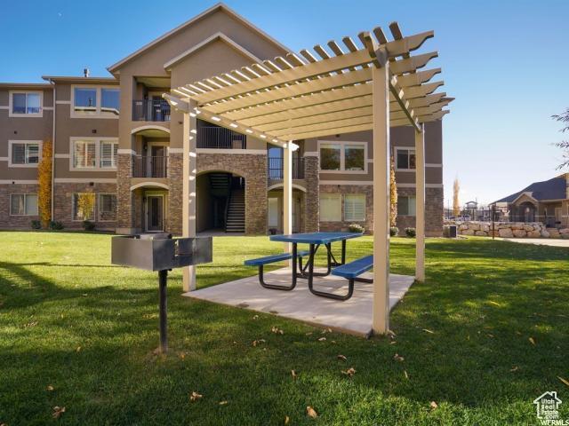 895 S Main St Unit E, Layton, UT 84041 - photo 18