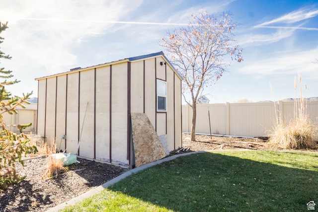 1605 W 1400 S, Vernal, UT 84078 - view of outdoor structure featuring a yard