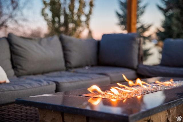 1605 W 1400 S, Vernal, UT 84078 - details with a fire pit