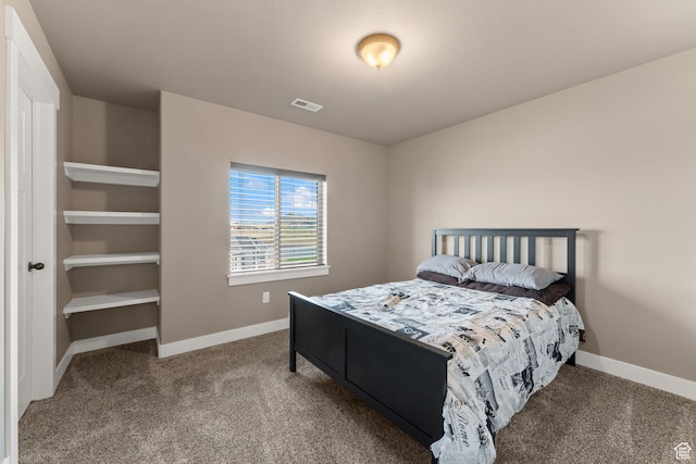bedroom with carpet