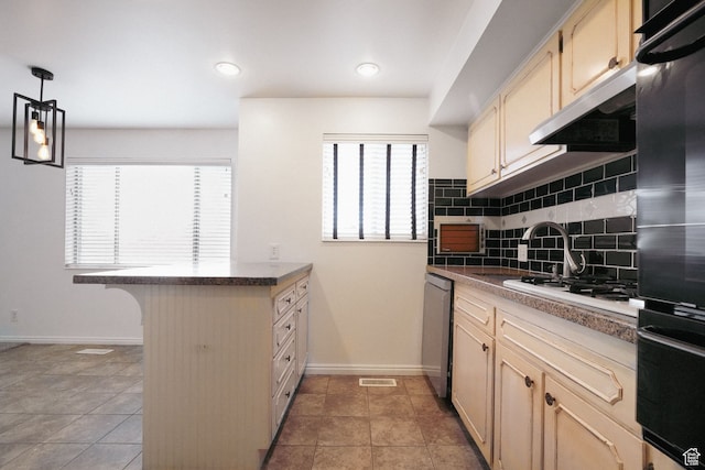 kitchen with kitchen peninsula, plenty of natural light, pendant lighting, and ventilation hood