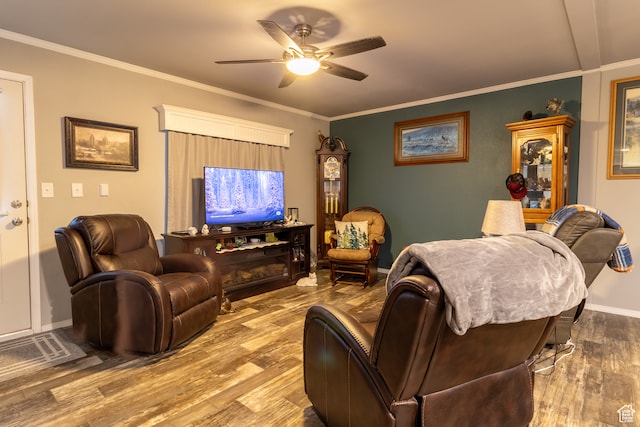 361 W Wrathall Dr, Grantsville, UT 84029 - living room featuring hardwood / wood-style floors, ceiling fan, and crown molding