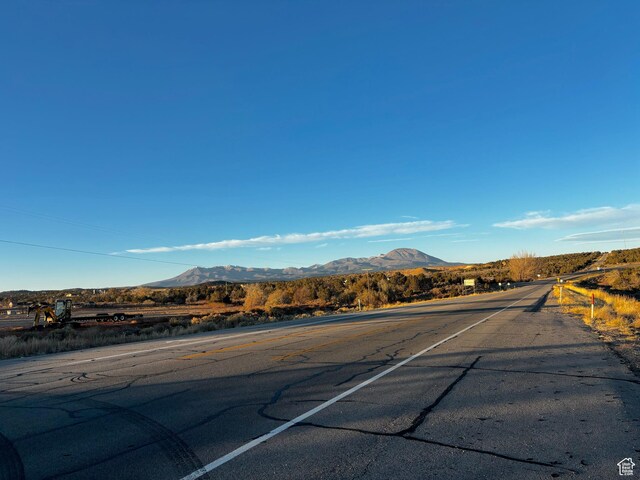 859 E Pinion Ridge Rd, Blanding, UT 84511