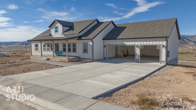 1242 S 500 W Unit 07, Manti, UT 84642 - view of front of property featuring a porch, a garage, and a mountain view