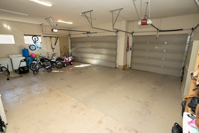 2195 S 1600 W, Richfield, UT 84701 - garage featuring washer / clothes dryer and a garage door opener