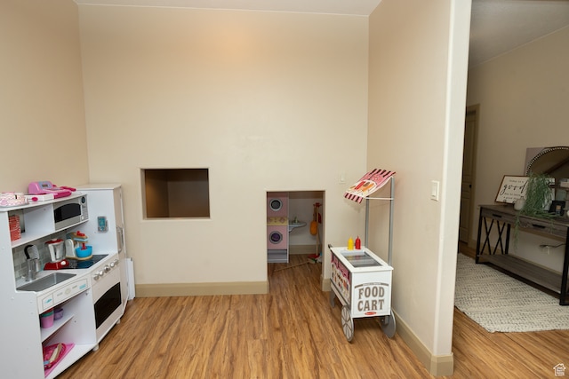 2195 S 1600 W, Richfield, UT 84701 - game room with hardwood / wood-style flooring