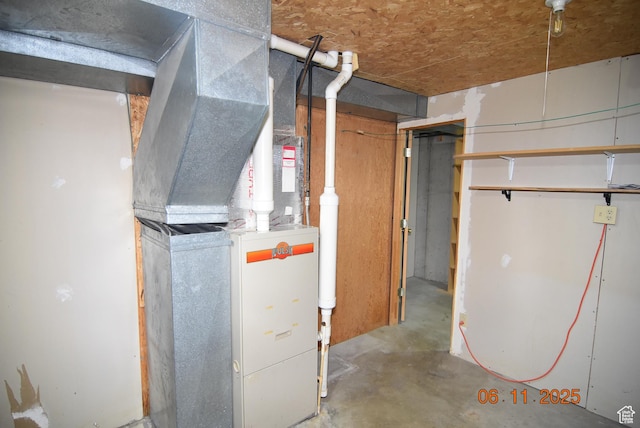 154 W 200 N, Mona, UT 84645 - utility room featuring heating unit