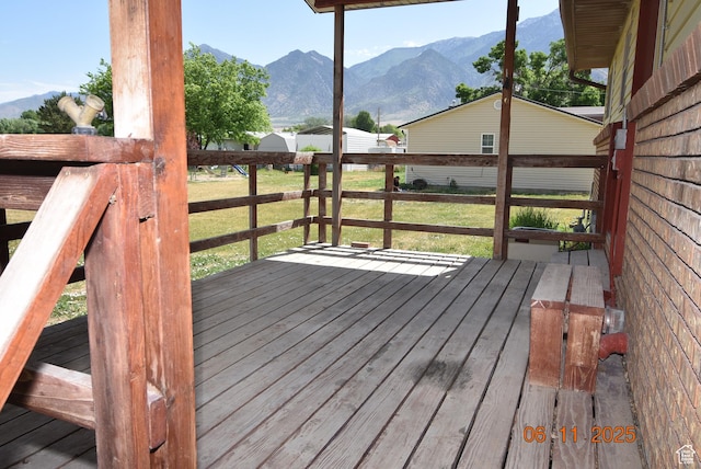 154 W 200 N, Mona, UT 84645 - wooden deck with a mountain view and a yard