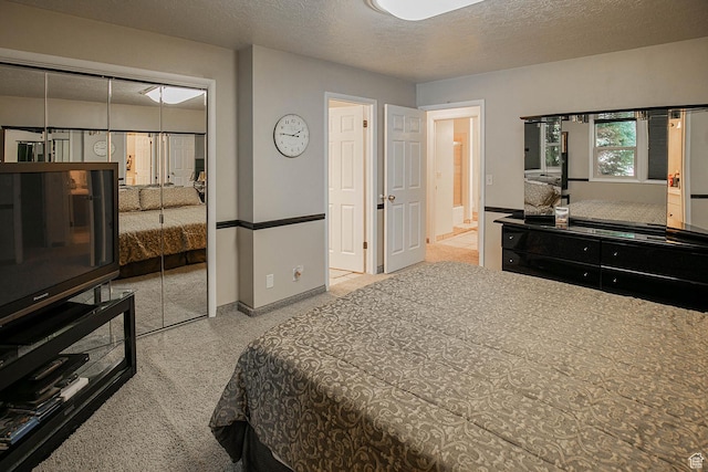 148 S Sunnybrook Dr, Salina, UT 84654 - bedroom with carpet flooring, a closet, and a textured ceiling