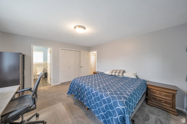 bedroom featuring carpet flooring, connected bathroom, and a closet