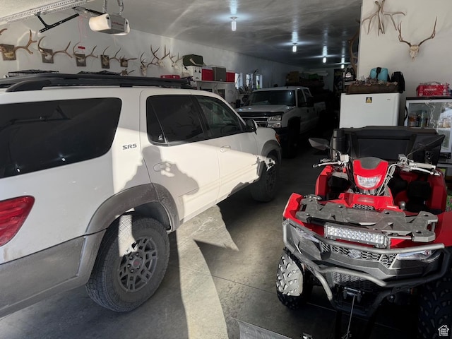 355 S 200 W, Orangeville, UT 84537 - garage with a garage door opener