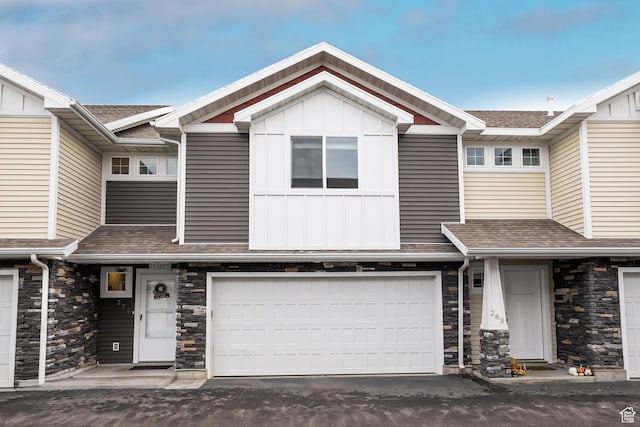 multi unit property with a garage