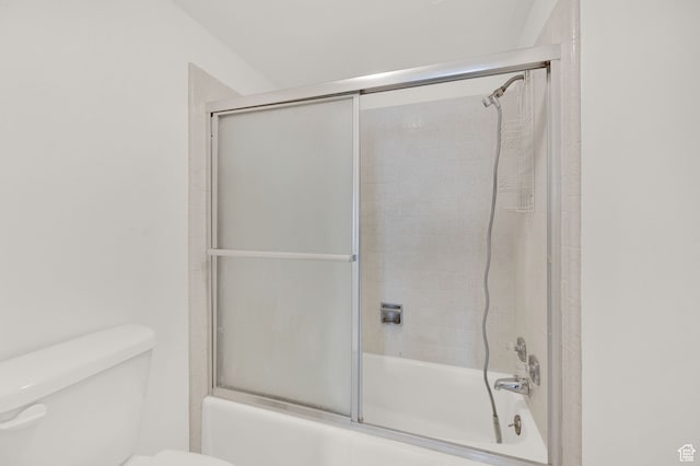 31 N M St E Unit 308, Salt Lake City, UT 84103 - bathroom with toilet and enclosed tub / shower combo