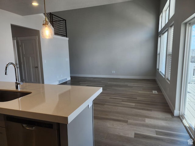 9807 N Aaron Ave Unit 210, Eagle Mountain, UT 84005 - kitchen with a sink, healthy amount of natural light, dishwasher, light countertops, and recessed lighting