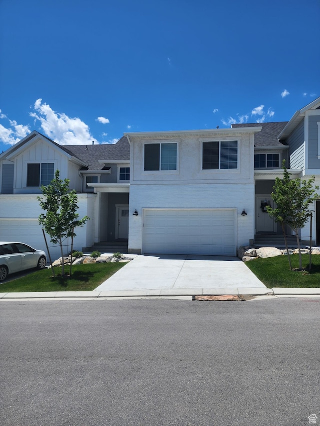 view of front of home featuring a garage