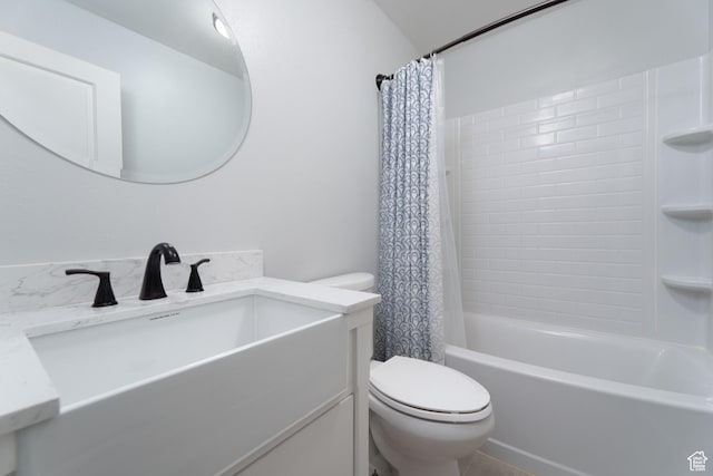 1052 N 2500 W, Vernal, UT 84078 - bathroom featuring toilet, vanity, and shower / tub combo with curtain