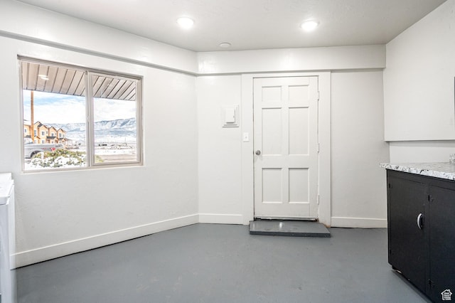 1180 S Cove View Rd, Richfield, UT 84701 - interior space featuring concrete floors