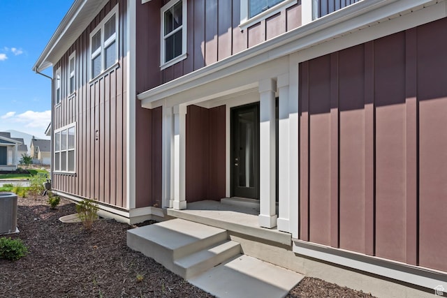 view of exterior entry with cooling unit