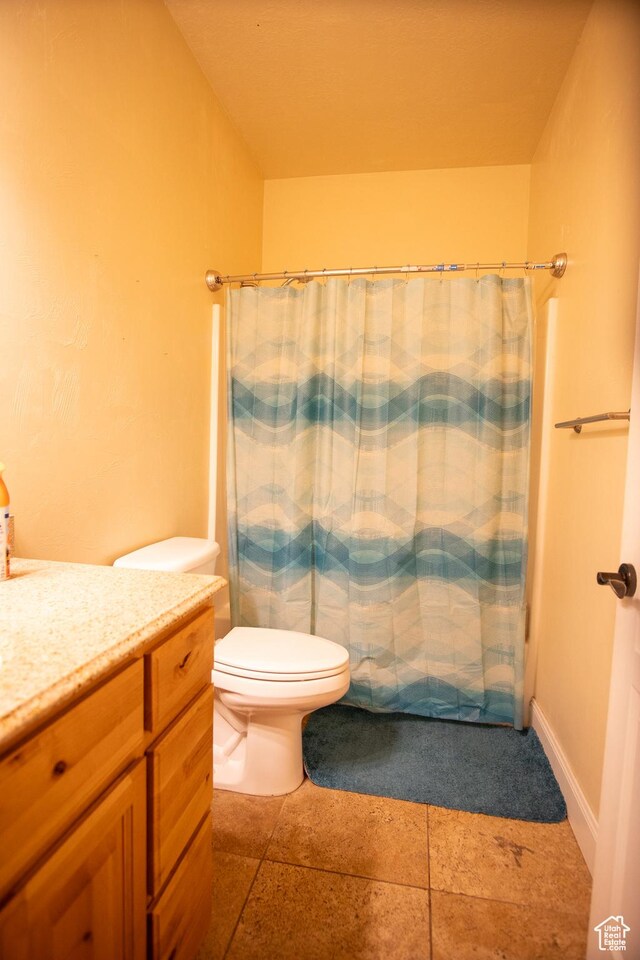 159 S 400 E, Annabella, UT 84711 - full bathroom with vanity, toilet, and a shower with curtain