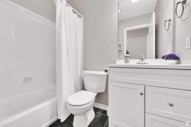full bath featuring shower / bath combo, baseboards, toilet, and vanity