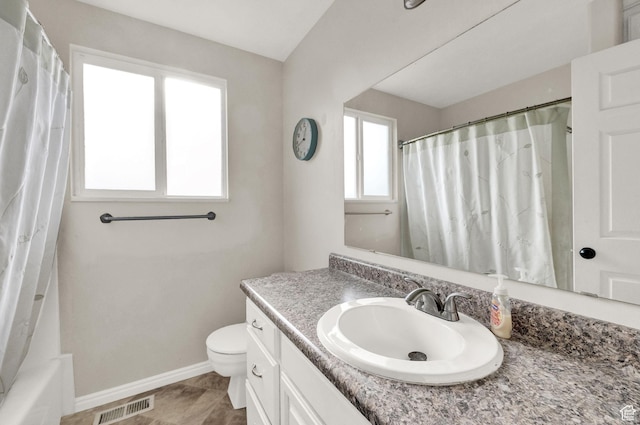 538 E 1200 S, Kaysville, UT 84037 - full bathroom featuring vanity, toilet, and shower / bathtub combination with curtain