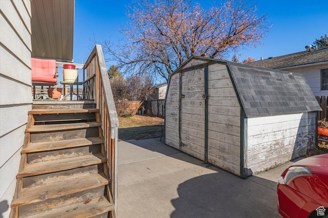 view of outbuilding