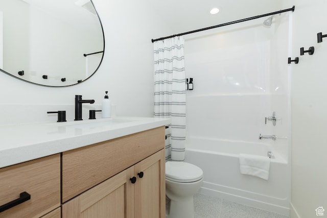 470 Lotus Dr Unit 149, Fish Haven, ID 83287 - bathroom with toilet, shower / bath combo with shower curtain, vanity, and recessed lighting