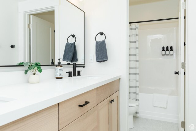 470 Lotus Dr Unit 149, Fish Haven, ID 83287 - bathroom with toilet, double vanity, and shower / tub combo