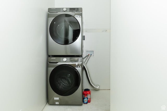 470 Lotus Dr Unit 149, Fish Haven, ID 83287 - washroom featuring estacked washer and dryer