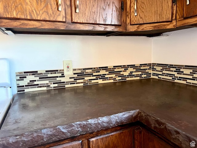 details featuring backsplash