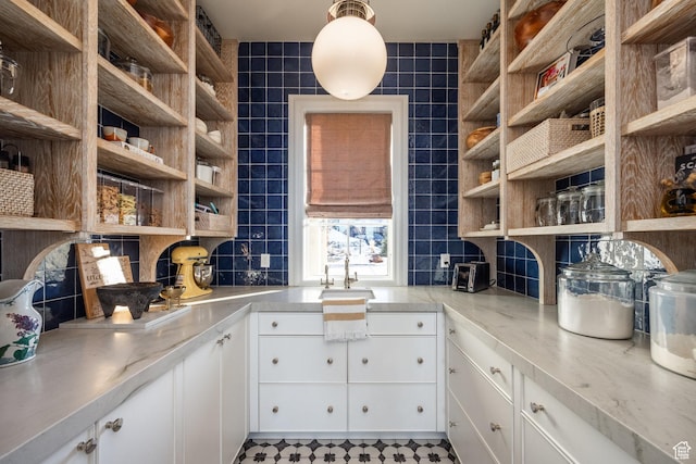 1515 E Bluff Point Dr, Draper, UT 84020 - pantry with sink