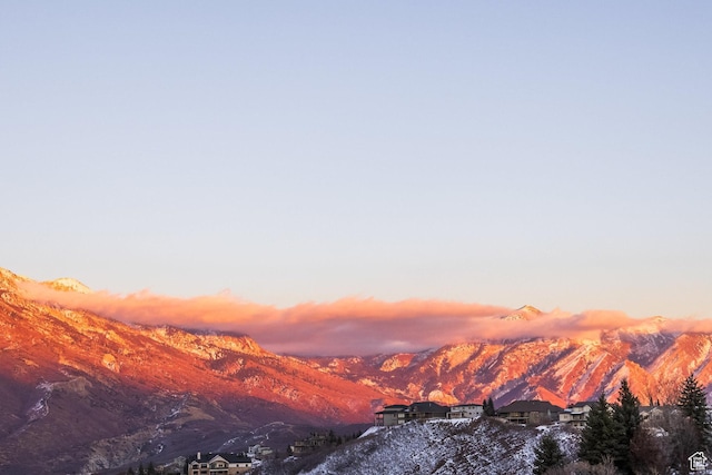 1515 E Bluff Point Dr, Draper, UT 84020 - view of mountain background