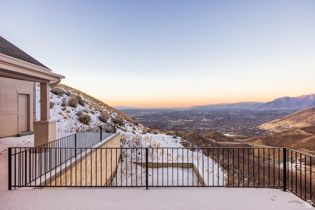 1515 E Bluff Point Dr, Draper, UT 84020 - exterior space with a mountain view
