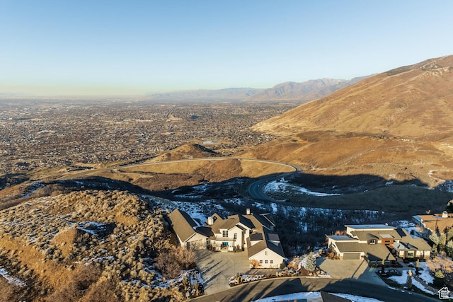 1515 E Bluff Point Dr, Draper, UT 84020 - aerial view of a mountain backdrop