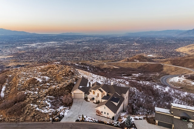 1515 E Bluff Point Dr, Draper, UT 84020 - snowy aerial view featuring a mountain view