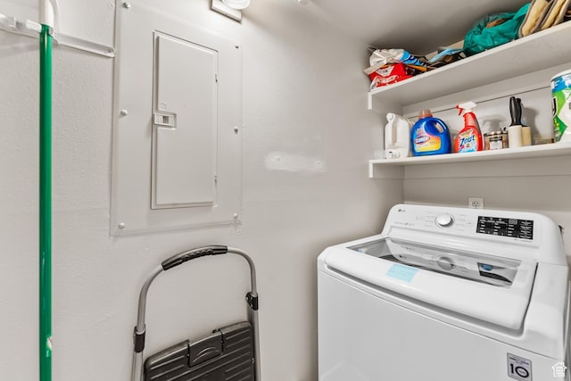 900 Bitner Rd Unit K25, Park City, UT 84098 - clothes washing area with washer / dryer
