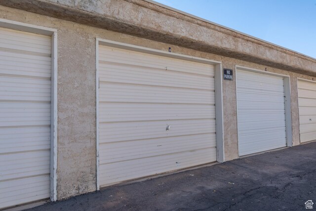 860 S Village Rd Unit Y8, St George, UT 84770 - view of garage