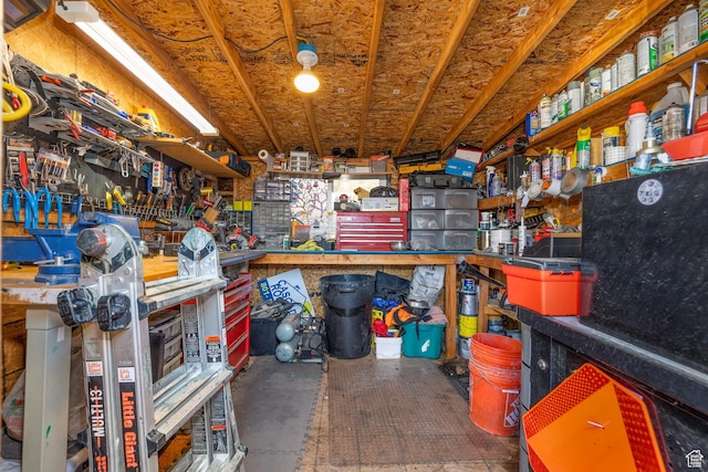 208 S 1100 E, Payson, UT 84651 - misc room with a workshop area