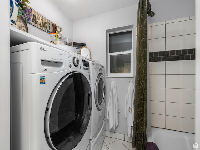 208 S 1100 E, Payson, UT 84651 - laundry area with light tile patterned floors and washing machine and clothes dryer