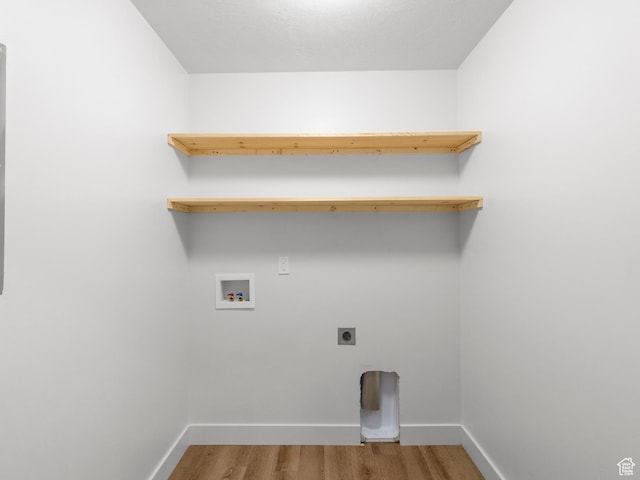 364 S 1580 E, Hyrum, UT 84319 - laundry area with hookup for an electric dryer, hardwood / wood-style floors, and hookup for a washing machine
