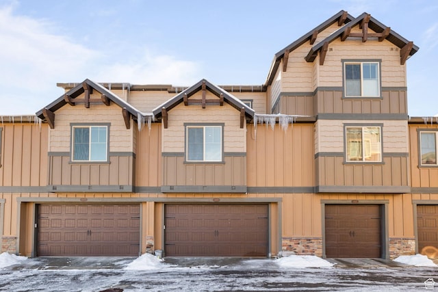 13579 N Hillclimb Ln, Kamas, UT 84036 - craftsman house featuring a garage