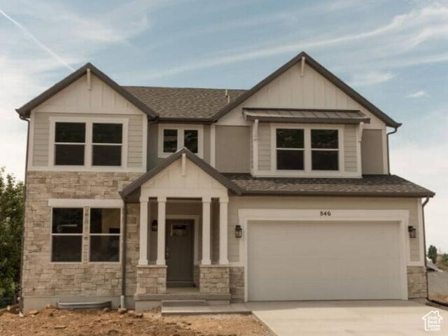 craftsman-style home featuring a garage