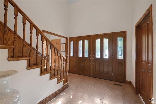 1375 E 260 N, Logan, UT 84321 - foyer entrance with a towering ceiling