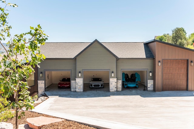 6736 E Via Cortina, Huntsville, UT 84317 - view of garage