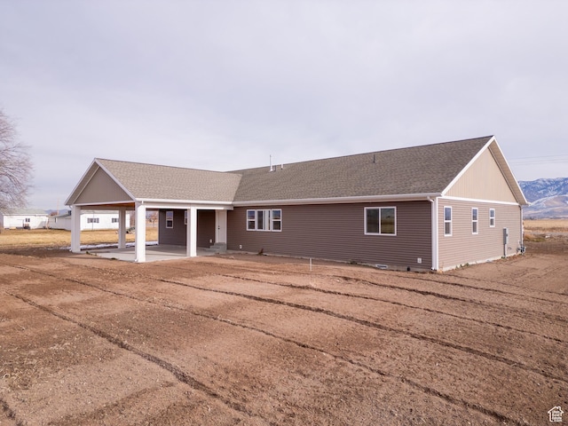 view of front of property featuring a patio