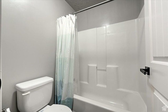 3459 S 2960 E, St George, UT 84790 - bathroom featuring shower / tub combo and toilet
