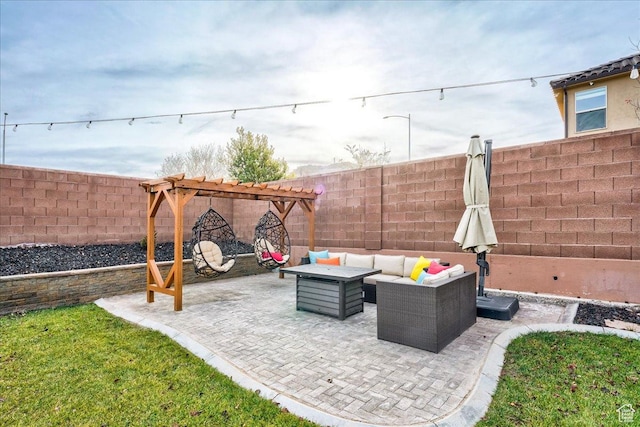 3459 S 2960 E, St George, UT 84790 - view of patio with a fenced backyard and an outdoor hangout area